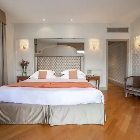 Hotel Flori 4*