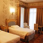 Flori Hotel 4*