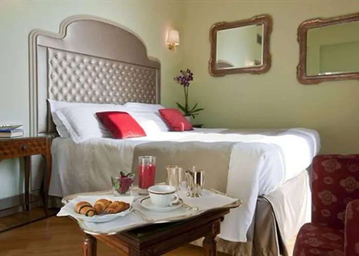 Flori Hotel